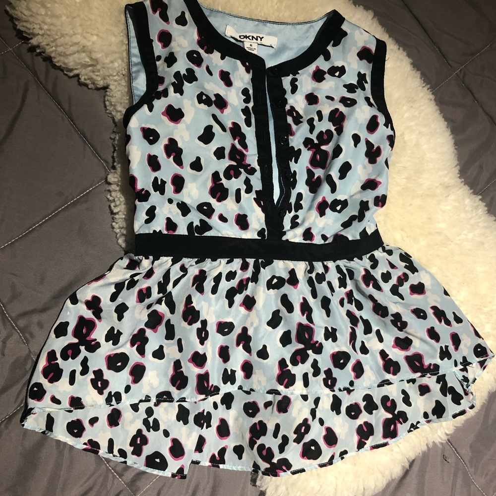 ♥️LIKE NEW DKNY Kids Satin Top♥️